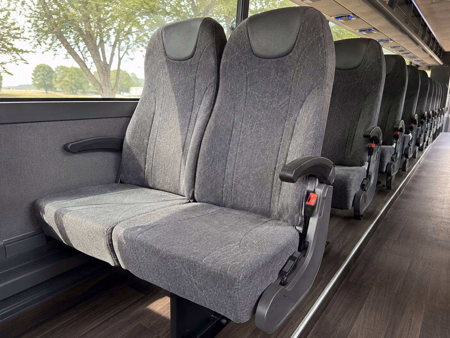 choosing the right bus size for your chesapeake wedding guest shuttle