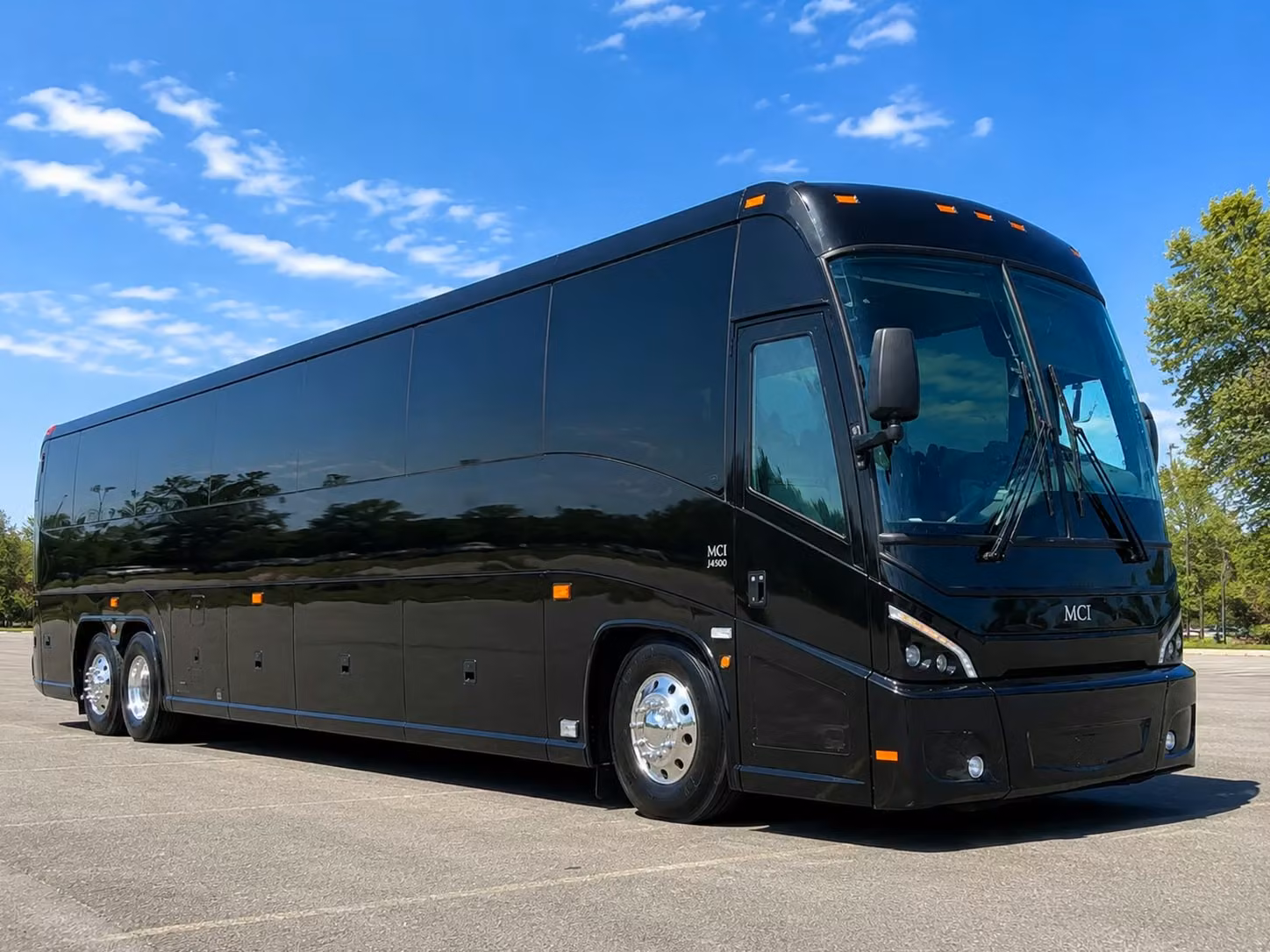 corporate shuttle bus rentals for chesapeake businesses and conference groups