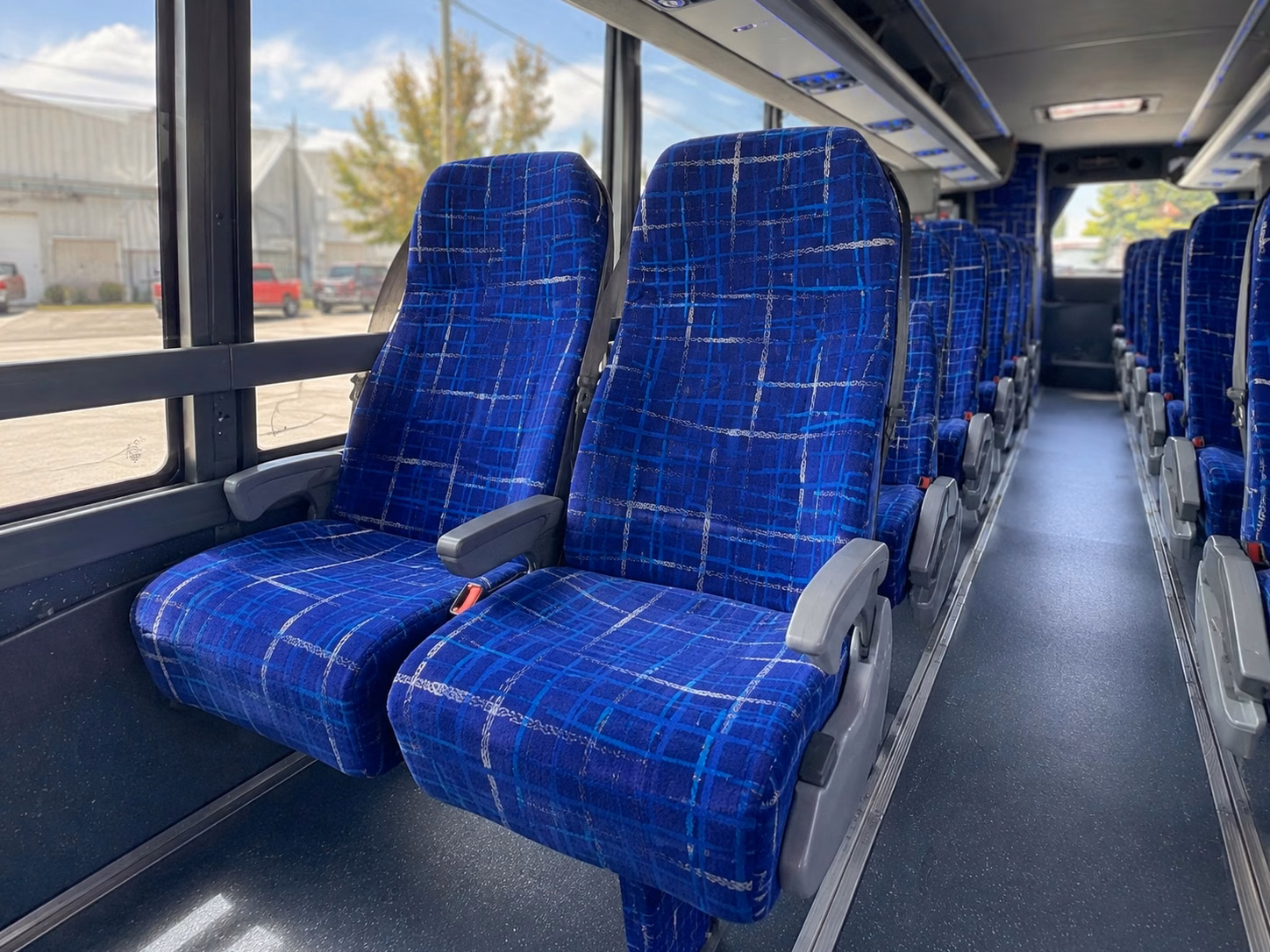 fan shuttles to norfolk tides and norfolk admirals games from chesapeake