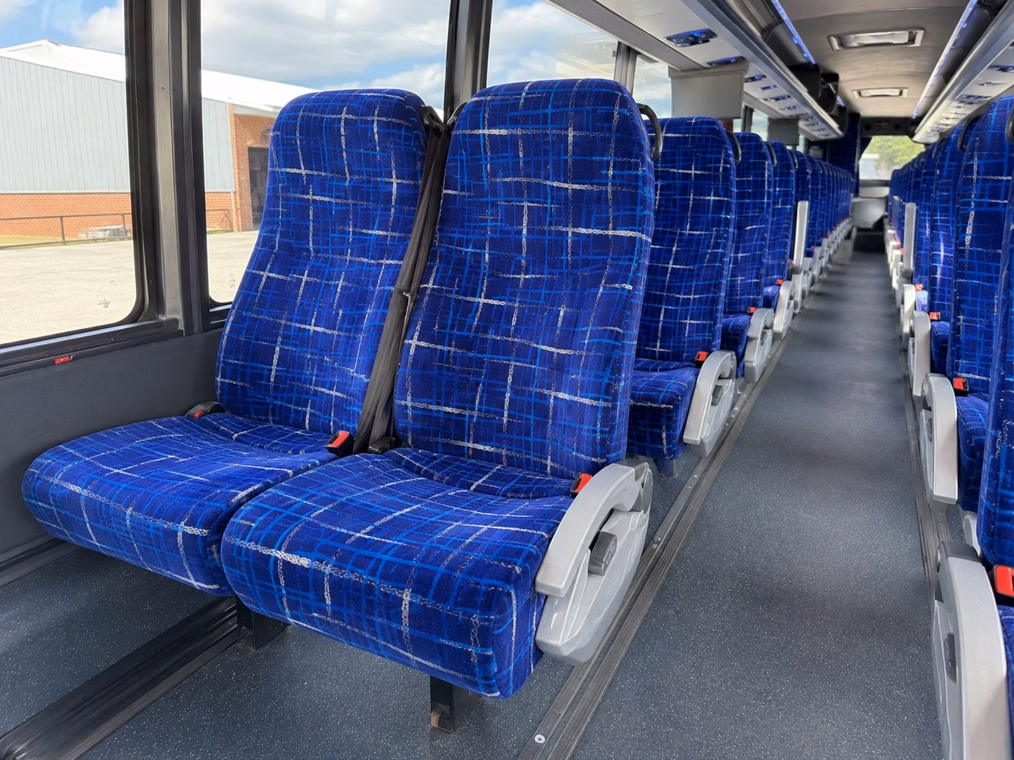 tailgate and game day bus rentals in chesapeake virginia